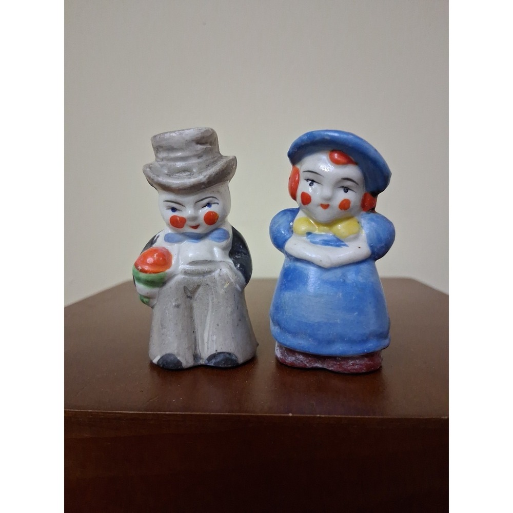 Vintage Dutch Lady  and Gentleman Salt & Pepper Shaker  Japan w/ Out corks